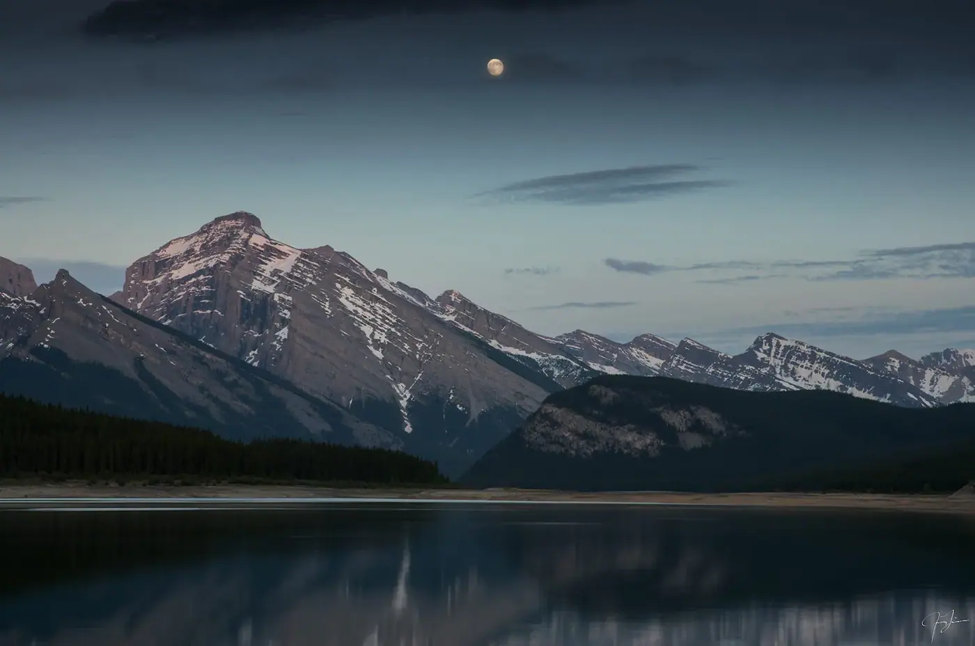 Moonrise over the lake, Landscape