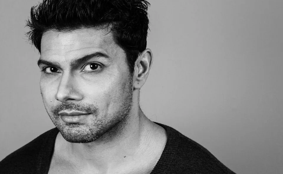 Headshot, black and white, Portrait